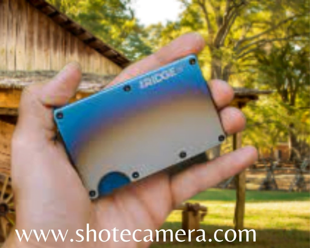 Embrace Minimalism with the Ridge Wallet 4 the Ridge Wallet