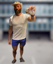 Dan Bilzerian: Living Life Unapologetically on the Edge 4