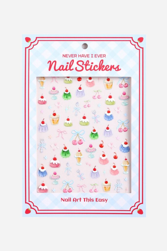 Versatile Press On Nails: How to Choose and Apply? 3